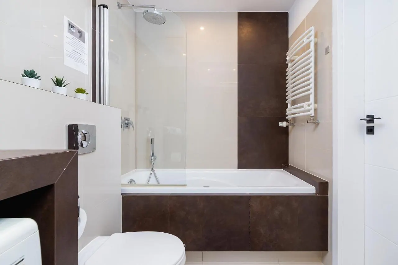 Apartment Lobzowska Cracow By Noclegi Renters Krakow