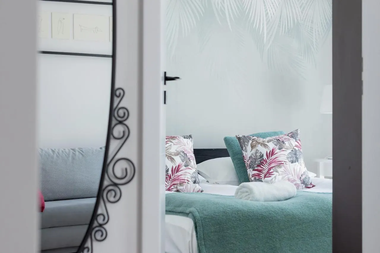 Apartment Lobzowska Cracow By Noclegi Renters Krakow 0*,  Poland